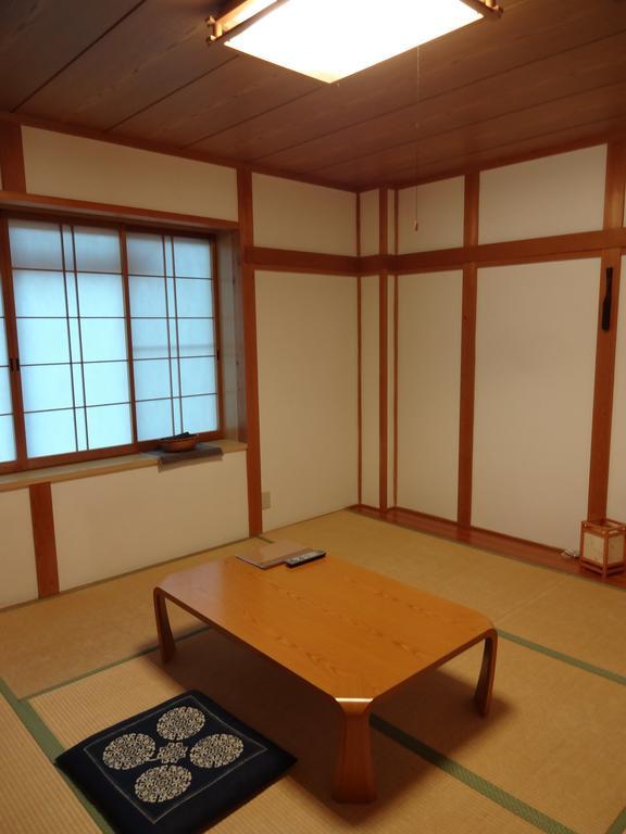 Mizubasho No Yado Higashi Hotel Katasina Szoba fotó